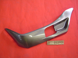 cache latéral de sol gauche de PCX125 10/14 code couleur NHA14M