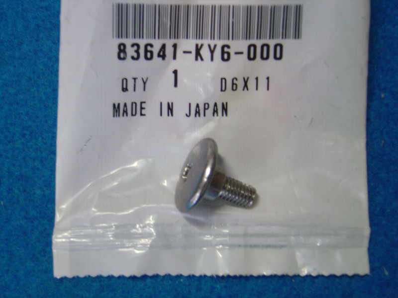 Vis épaulée cache Honda ST1100 XRV750 - Réf. 83641KY6000