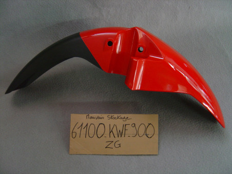 Garde boue avant pour modèle 125CBF M année  valeur Honda 164.21€ code couleu