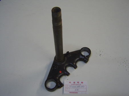 Té de fourche inférieur Honda CB750G F2 – Réf. 53200410610ZA