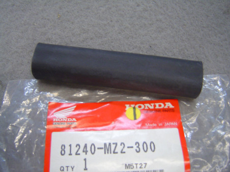 Mousse autocollante flanc carénage Honda CBR1000 – Réf. 81240MZ2300