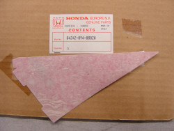 Autocollant auvent supérieur gauche Honda NSR 125 RK 89 – Réf. 64242-KY4-880ZA