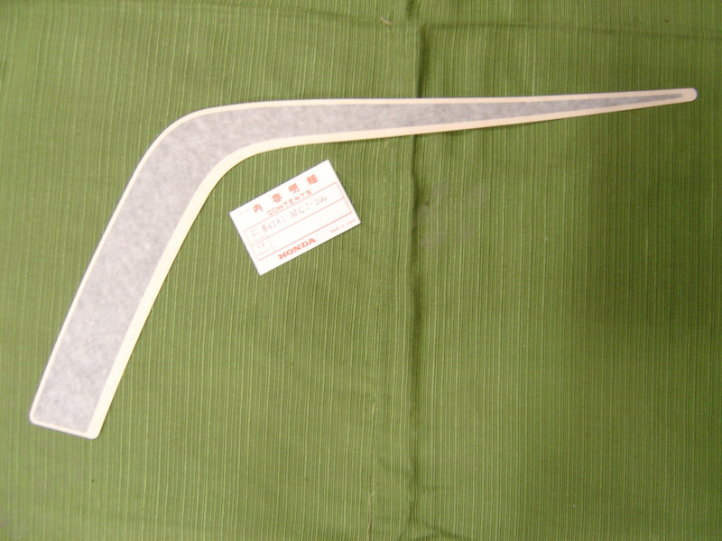 Décor autocollant carénage droit Honda CX500 Turbo 64283-MC7-300