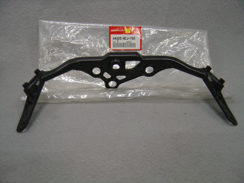 Araignée de carénage B Honda CBR900RR 2002 - Réf. 64502MCJ750