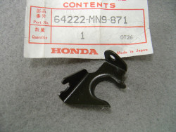 Support G dans montage de carénage de NX650 88-91 remplace les ref 64222MN9870