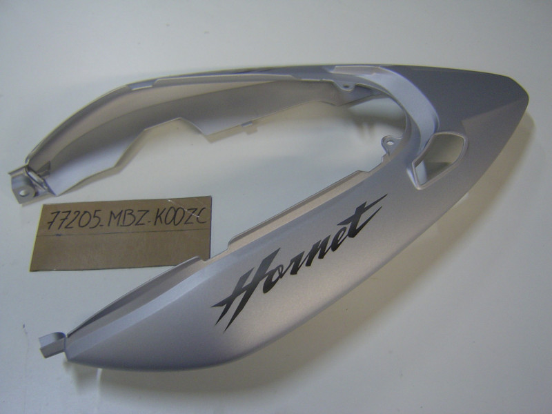 Auvent AR Selle CB600F 03-04 Honda Type3 - Réf. 77205MBZK00ZC