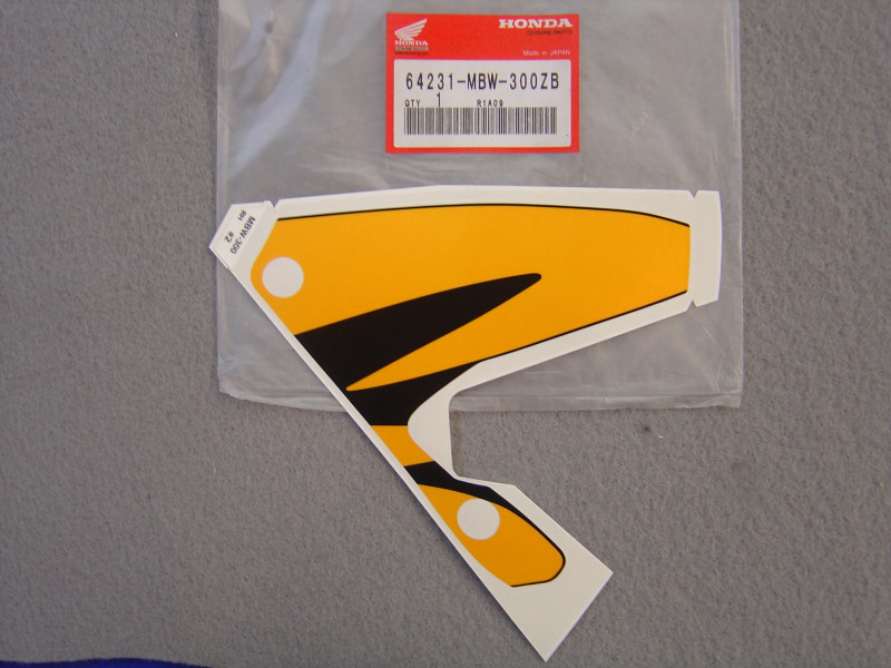 Décor autocollant carénage droit Honda CBR600FX 1999 – Réf. 64231MBW300ZB