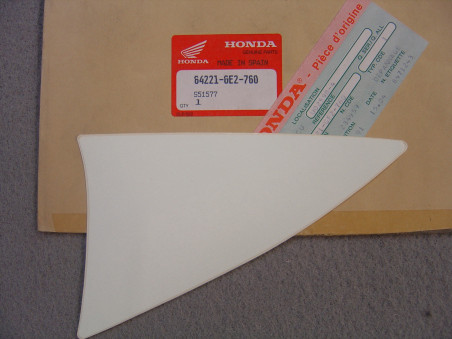 Décor autocollant dosseret droit Honda NSR50SK 64221-GE2-760