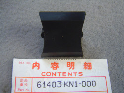 Enjoliveur Support Klaxon Honda NTV650 Europe | 61403KN1000