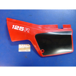 Cache latéral gauche Honda XL125RC 1982 - Réf 837A1KB9000ZA