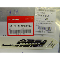 Autocollant garde boue avant gauche Honda VFR800 2006