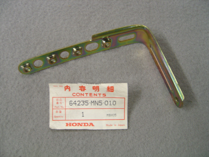Équerre gauche carénage Honda GL1500 88-93 - Réf. 64235MN5010