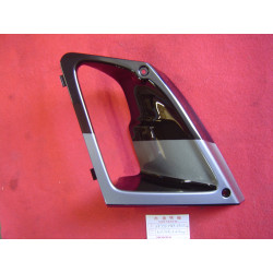 Trappe carénage gauche Honda CBR600 92 type 8 – Pièce occasion
