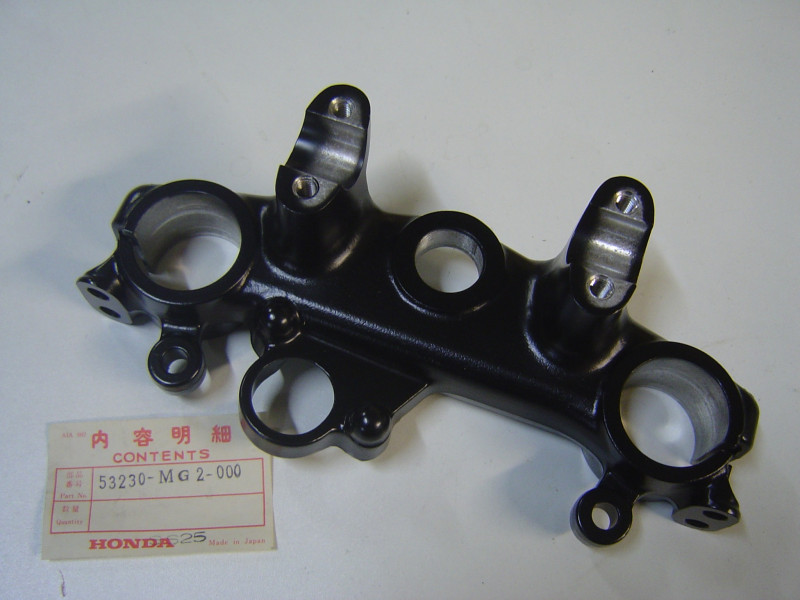 Té de fourche supérieur Honda XL600RD/LD/LE – Réf. 53230MG2000