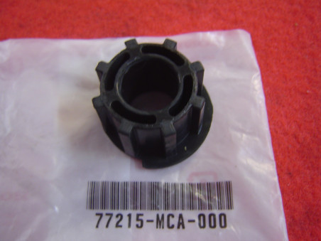 Silentbloc de selle Honda GL1800 F6B 1800 - 77215MCA000
