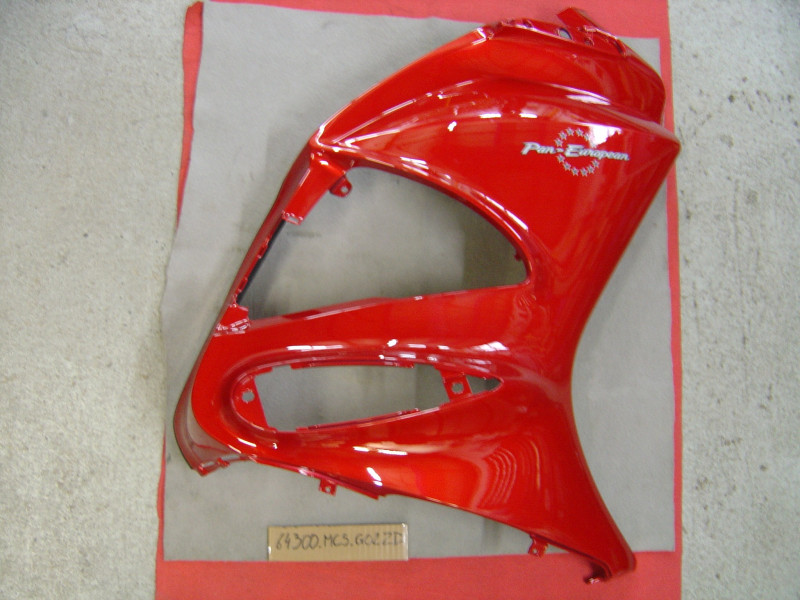 Flanc de carénage de ST1300 02/03 HONDA 64300-MCS-G02ZD