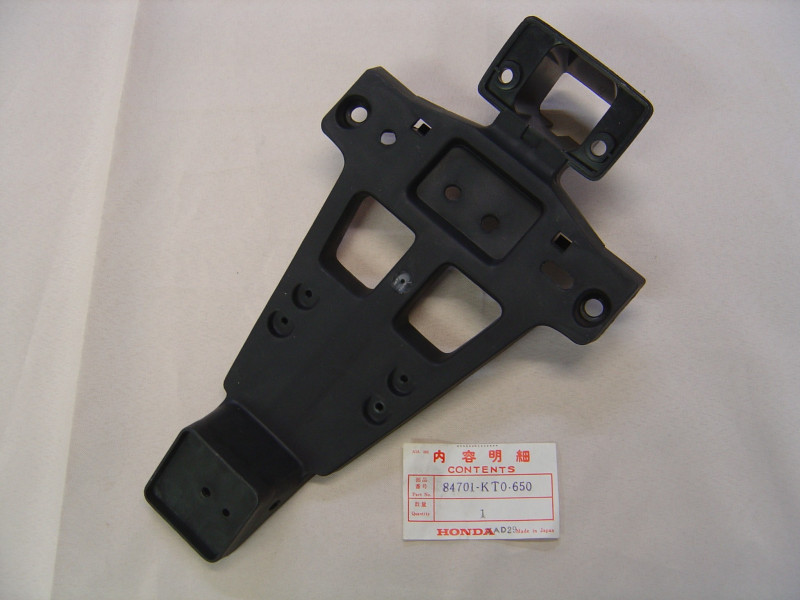 Support plaque arrière Honda XR250R XR600R – 84701KT0650