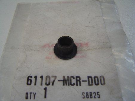 Bague épaulée Honda 61107MCRD00 – CBR600 CB600F VFR1200