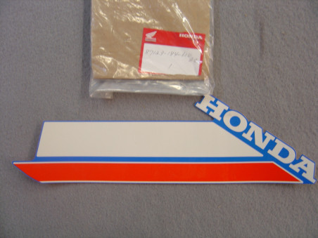 Décor autocollant réservoir droit Honda MT80SA | Réf. 87123184610ZC