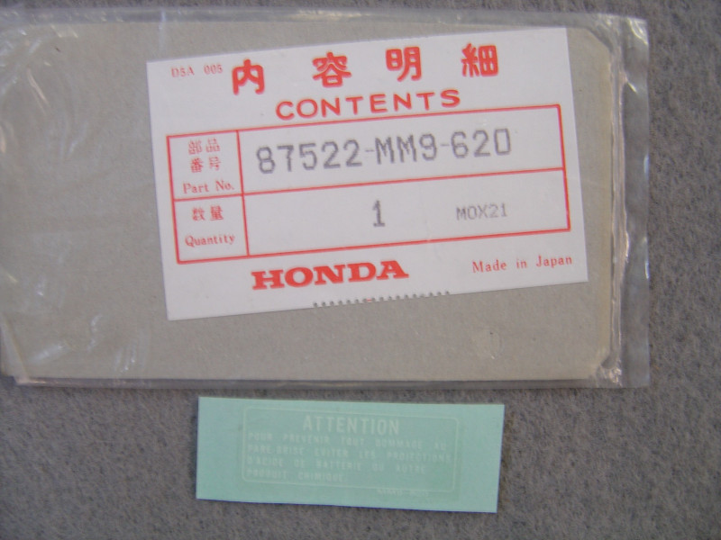 Étiquette avertissement visière Honda – Réf. 87522MM9620