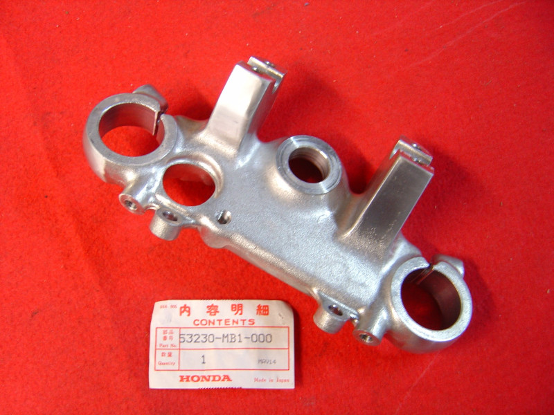 Té de fourche supérieur Honda VF750C 82/84 - 53230MB1000
