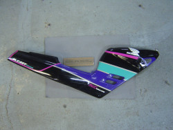 Demi-coque latérale droite Honda NSR125RM 91 NH1 occasion