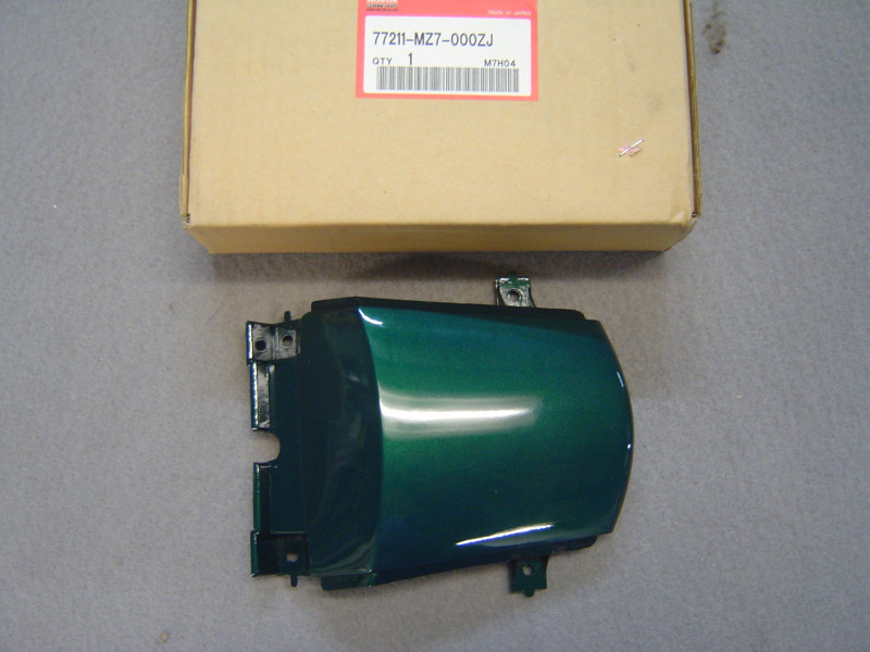 Capot central supérieur caches latéraux Honda VFR750 97 G156P