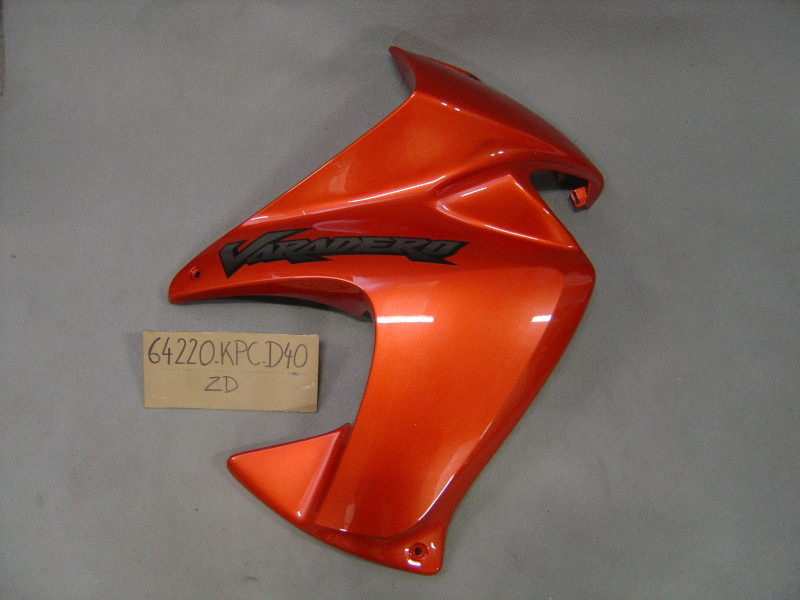 Flanc carénage droit Honda XL125V 2006 – Réf. 64220KPCD40ZD