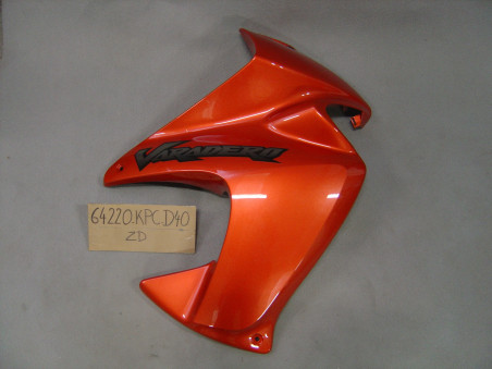 Flanc carénage droit Honda XL125V 2006 – Réf. 64220KPCD40ZD