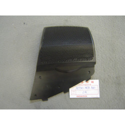 Cache haut-parleur droit accoudoir Honda GL1800 NH1 | 82330MCAA60ZA