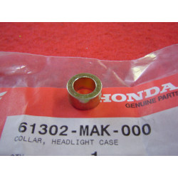 Entretoise cuvelage phare avant Honda – Réf. 61302MAK000