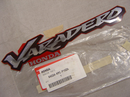 Autocollant flanc AV droit Honda XL125V 05/06 - Réf 64224KPCF10ZA