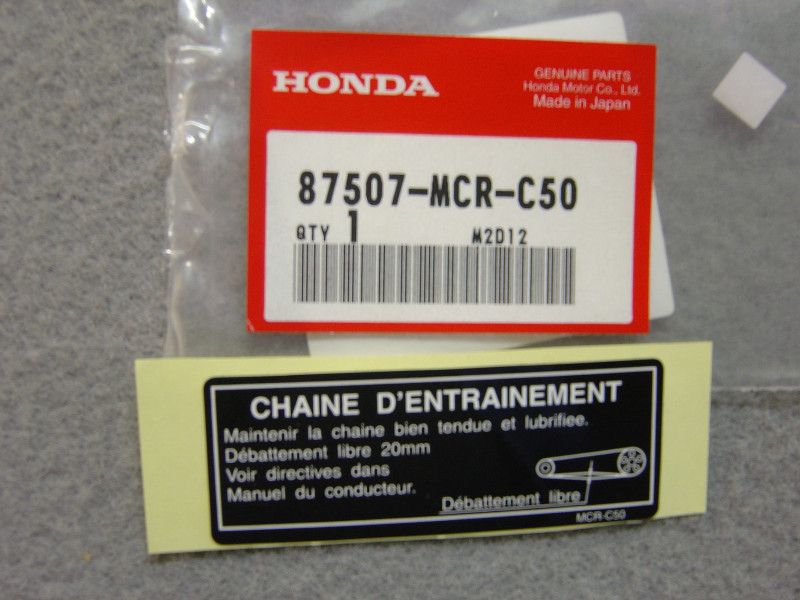 Étiquette Sécurité Chaîne Honda CBF125M - Réf. 87507MCRC50