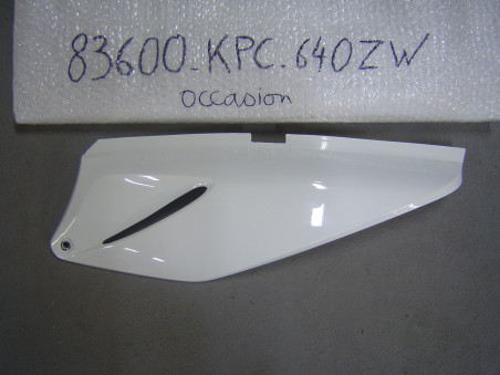 Cache latéral gauche Honda XL125V 2009-2013 NH138 occasion