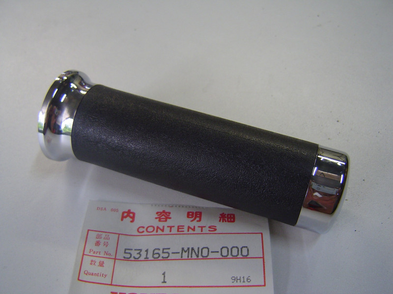 Poignée caoutchouc droite Honda VT125C – Réf. 53165MN0000