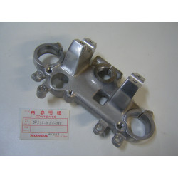 Té de fourche supérieur Honda VF1100CF/CG - 53230MB4010