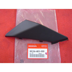 Enjoliveur gauche garde-boue AR Honda CBR – 80106-MEE-000