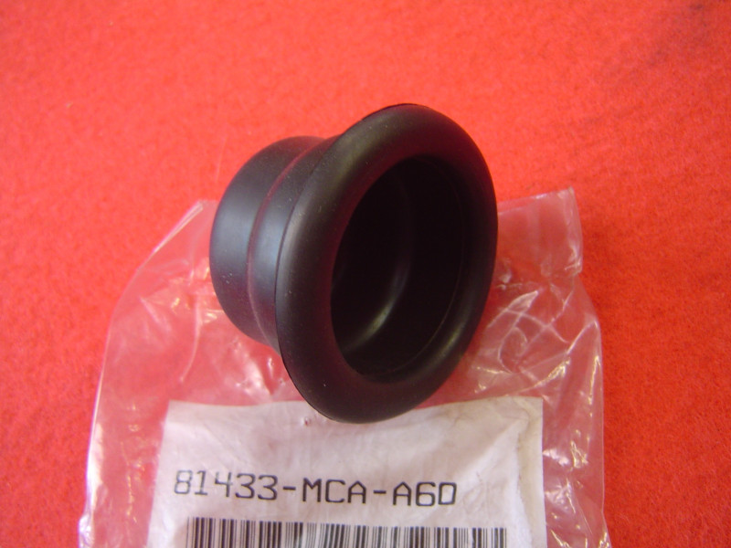 Joint Caoutchouc Lampe Sacoche Honda GL1800 - Réf. 81433MCAA60