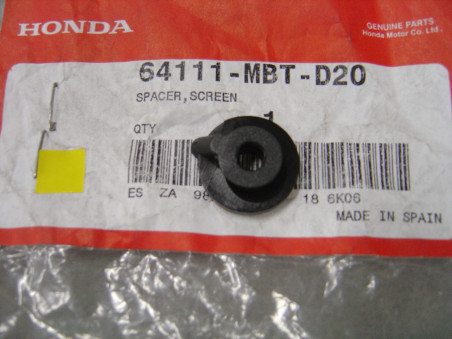 Entretoise bulle carénage Honda 64111-MBT-D20