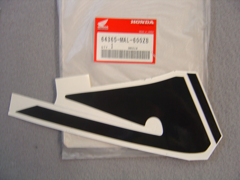Décor Autocollant Capot Inférieur Gauche Honda CBR600F