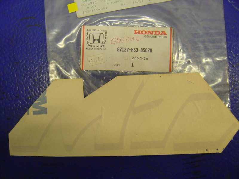 Décor autocollant gauche Honda MTX125 - Réf. 87127KS3850ZB