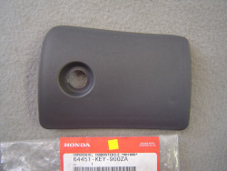 Couvercle trappe carburant FES125 98/02 FES250 00/05 HONDA 64451-KEY-900ZA