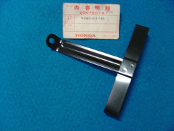 Support pour 400CBN 83 valeur honda 21.30€