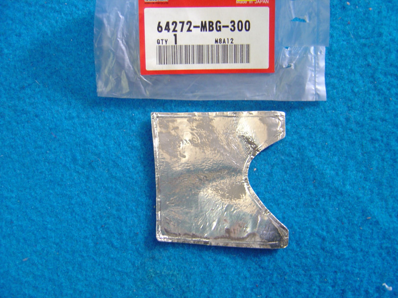 Isolant thermique sabot carénage Honda VFR800F 64272-MBG-300