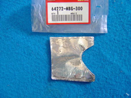 Isolant thermique sabot carénage Honda VFR800F 64272-MBG-300