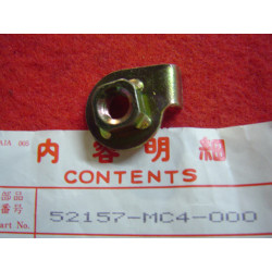 Écrou Soudé Bras Oscillant Honda – Réf. 52157MC4000