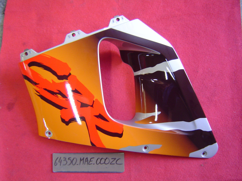 Flanc carénage gauche Honda CBR900 94-95 | Réf. 64350MAE000ZC