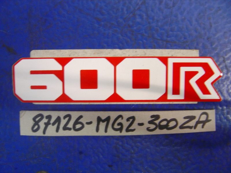 Décor C type1 cache Honda XL600LD 83 – Réf. 87126MG2300ZA