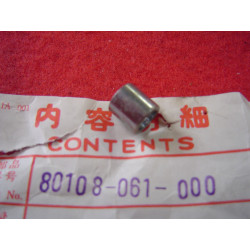 Entretoise Honda réf. 80108061000 – Divers montages