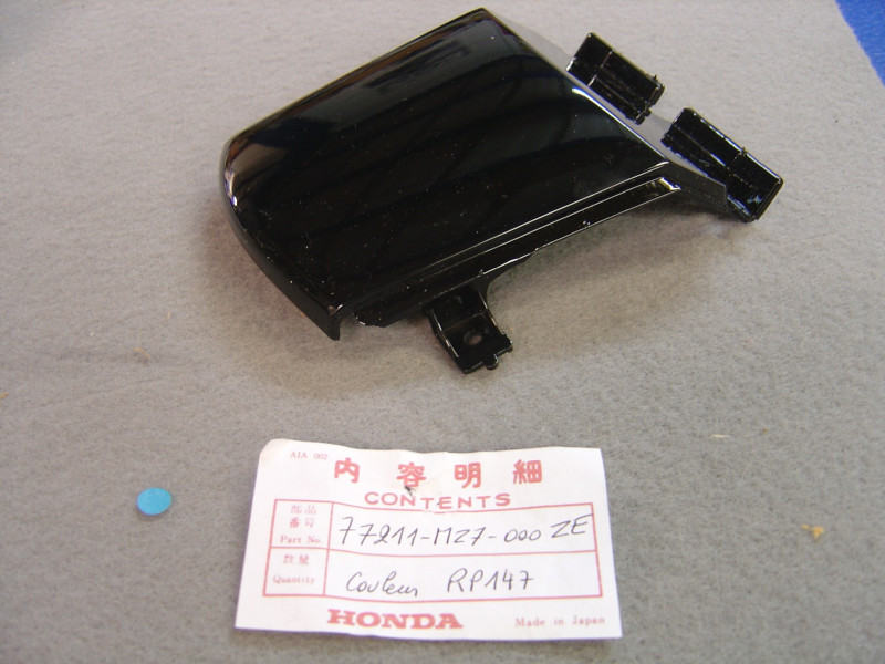 Capot central supérieur selle Honda VFR750FR 1994 - 77211MZ7000ZE